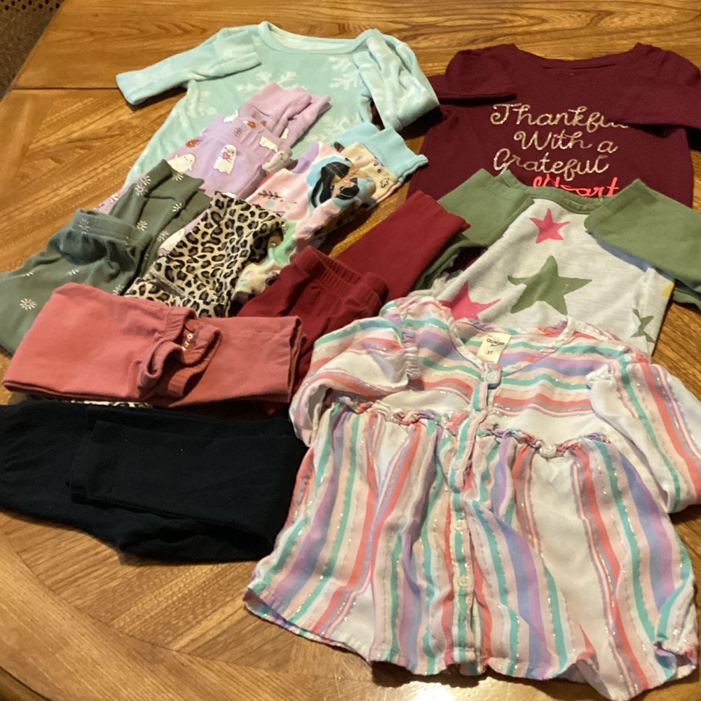 Girls Clothes Size3T, Assortment of 10 pieces,  See pictures.  Lightweight